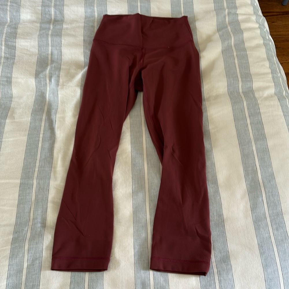 Lululemon cropped leggings